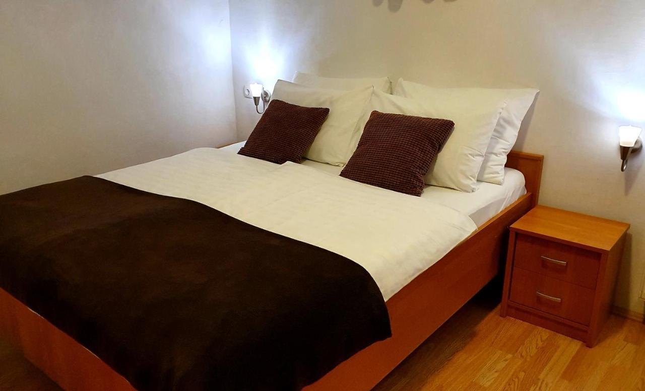 Adriasobe Hotel Водице Екстериор снимка